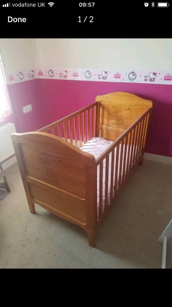 babies r us winnie the pooh cot bed